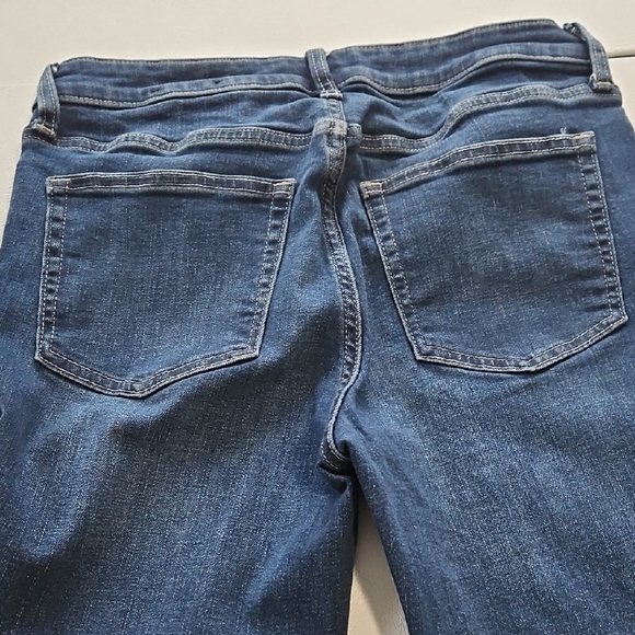 GAP Women's Dark Blue Straight Leg Jeans - Picture 5 of 5